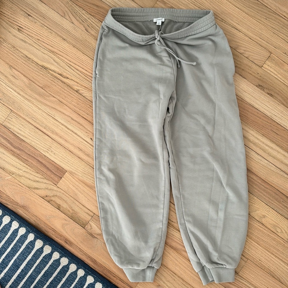 Cuyana jogger sweatpants small
